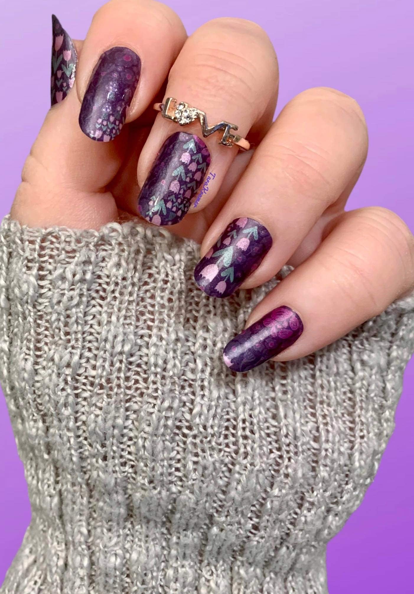 Purple Tulips - Nail Wrap - Nail Sticker - DIY Nails - Stick On Nail Polish