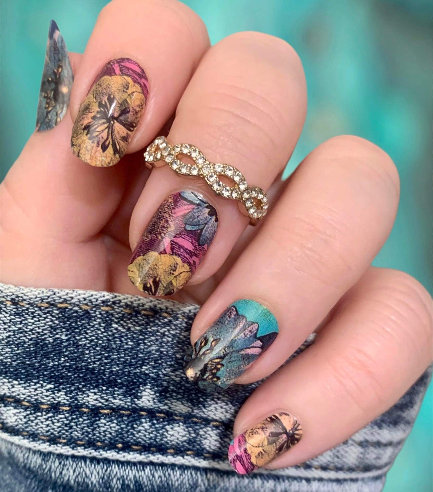 Distressed Flowers - Nail Wrap - Nail Polish Sticker - Peel and Stick Nails - Nail Wrap